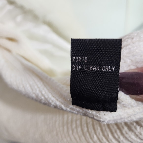 Lisa International Faux Fur Sweater,  NWT. Size 2x - Picture 6 of 8